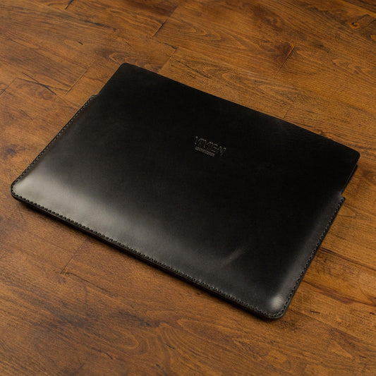 MacBook Deri Kılıf Siyah